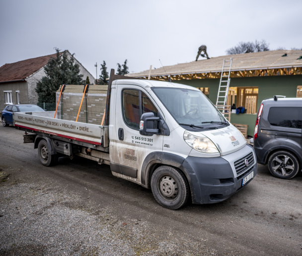 Dodávka materiálů - dřevostavba, Hostěradice 1